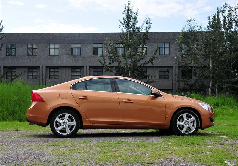 沃爾沃(進(jìn)口) 沃爾沃S60 2012款 1.6T DRIVe 智雅版