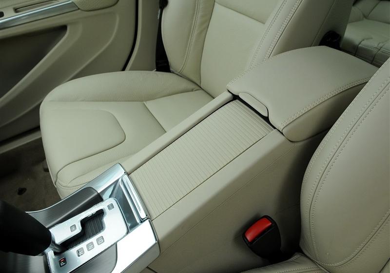 沃爾沃(進口) 沃爾沃S60 2012款 1.6T DRIVe 智雅版