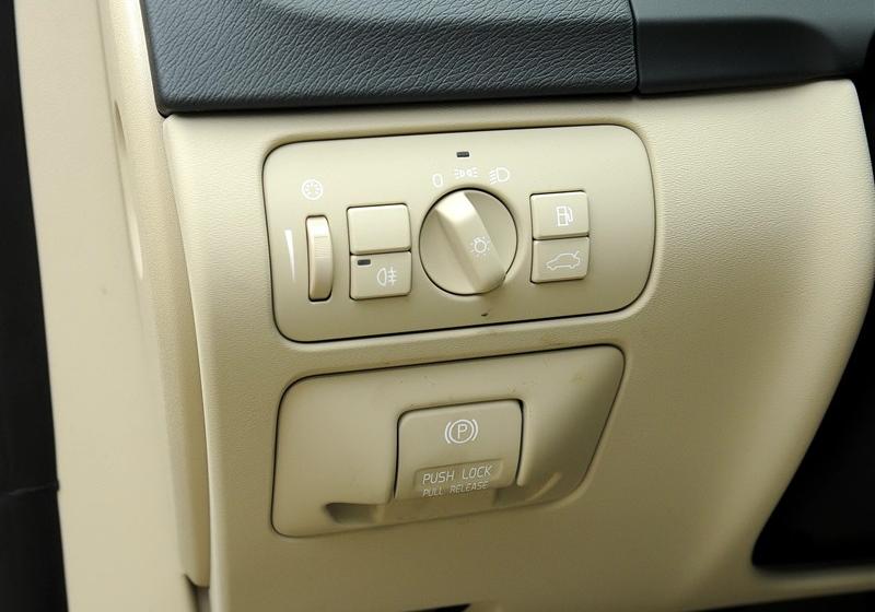 沃爾沃(進(jìn)口) 沃爾沃S60 2012款 1.6T DRIVe 智雅版