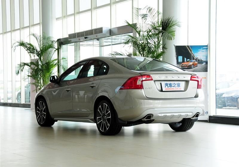 沃爾沃(進口) 沃爾沃S60 2011款 2.0T 智尚版