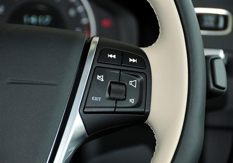 沃爾沃(進口) 沃爾沃S60 2011款 2.0T 智尚版