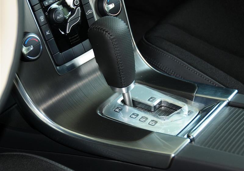 沃爾沃(進口) 沃爾沃S60 2011款 2.0T 智尚版