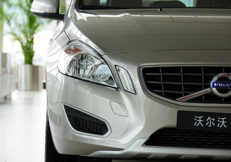 沃爾沃(進口) 沃爾沃S60 2011款 2.0T 智尚版