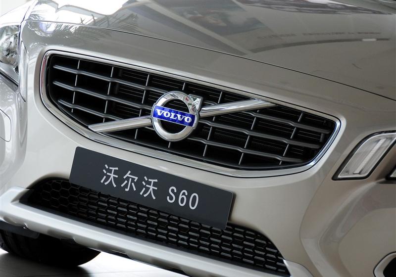 沃爾沃(進(jìn)口) 沃爾沃S60 2011款 2.0T 智尚版