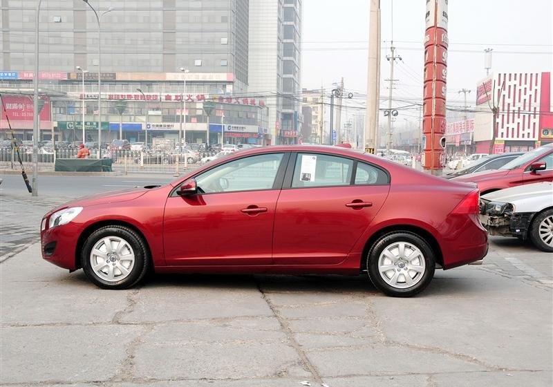 沃爾沃(進(jìn)口) 沃爾沃S60 2011款 2.0T 舒適版