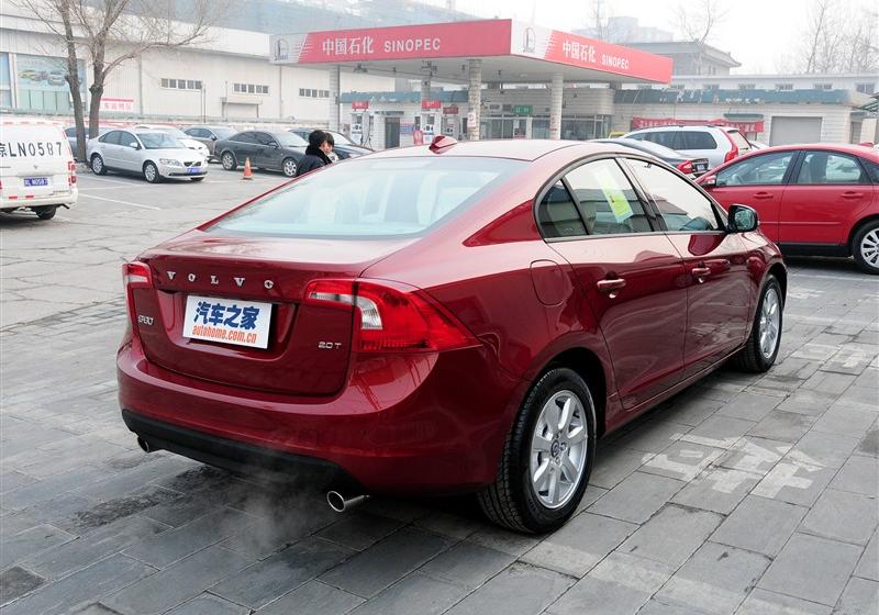 沃爾沃(進口) 沃爾沃S60 2011款 2.0T 舒適版