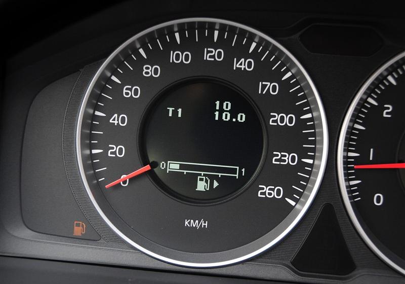 沃爾沃(進口) 沃爾沃S60 2011款 2.0T 舒適版