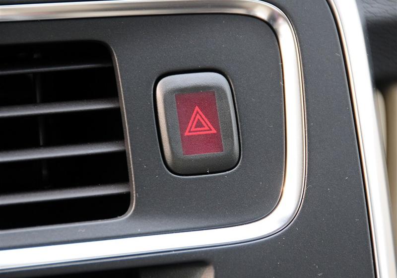 沃爾沃(進口) 沃爾沃S60 2011款 2.0T 舒適版