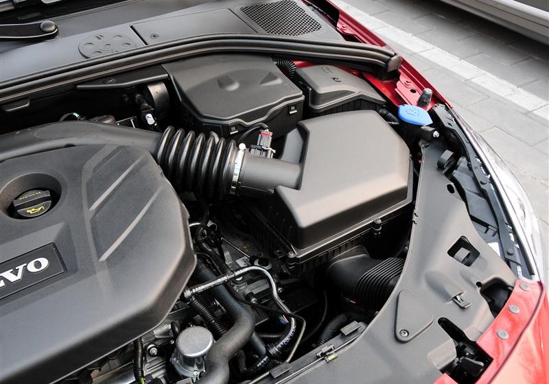 沃爾沃(進(jìn)口) 沃爾沃S60 2011款 2.0T 舒適版