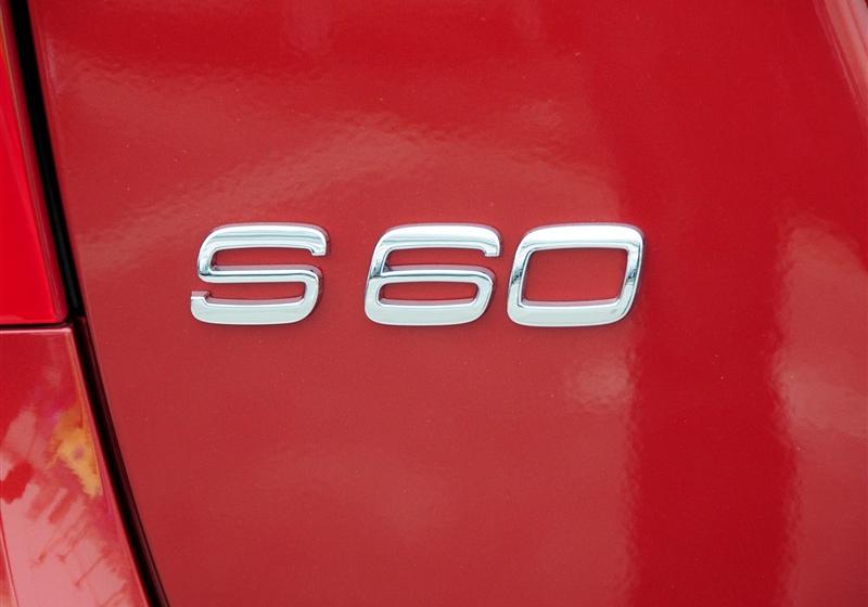 沃爾沃(進(jìn)口) 沃爾沃S60 2011款 2.0T 舒適版