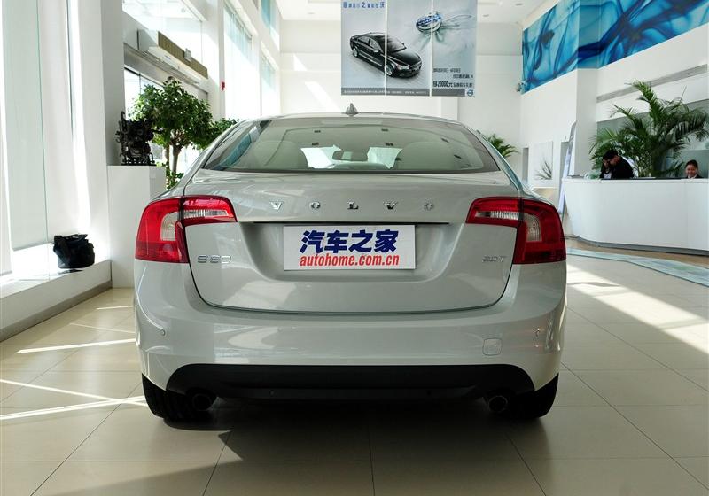 沃爾沃(進口) 沃爾沃S60 2011款 2.0T 智雅版