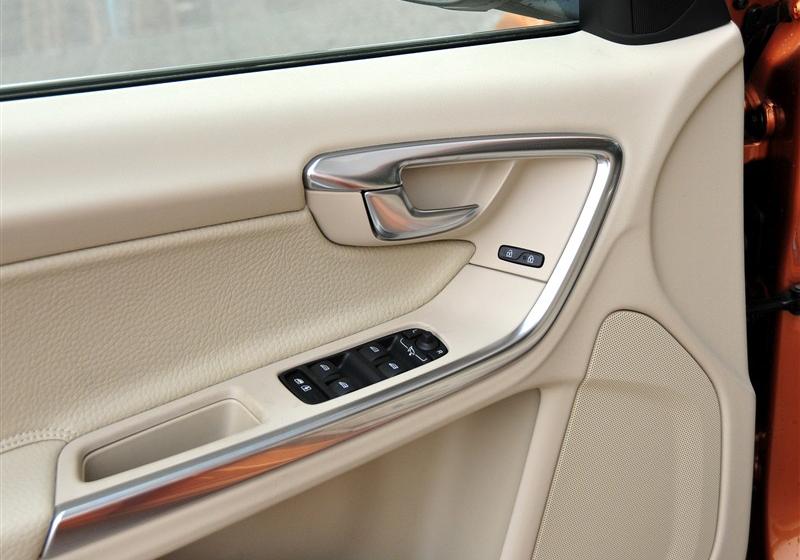 沃爾沃(進口) 沃爾沃S60 2011款 2.0T 智雅版