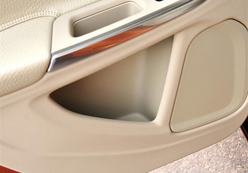 沃爾沃(進(jìn)口) 沃爾沃S60 2011款 2.0T 智雅版