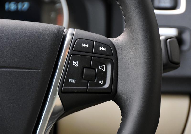 沃爾沃(進口) 沃爾沃S60 2011款 2.0T 智雅版