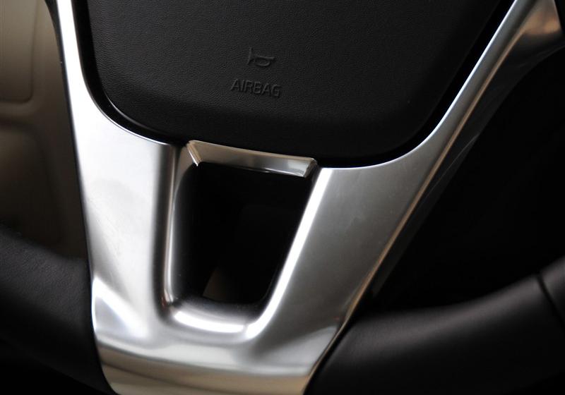 沃爾沃(進(jìn)口) 沃爾沃S60 2011款 2.0T 智雅版