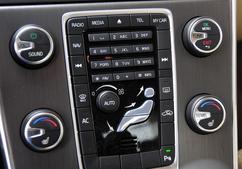 沃爾沃(進口) 沃爾沃S60 2011款 2.0T 智雅版