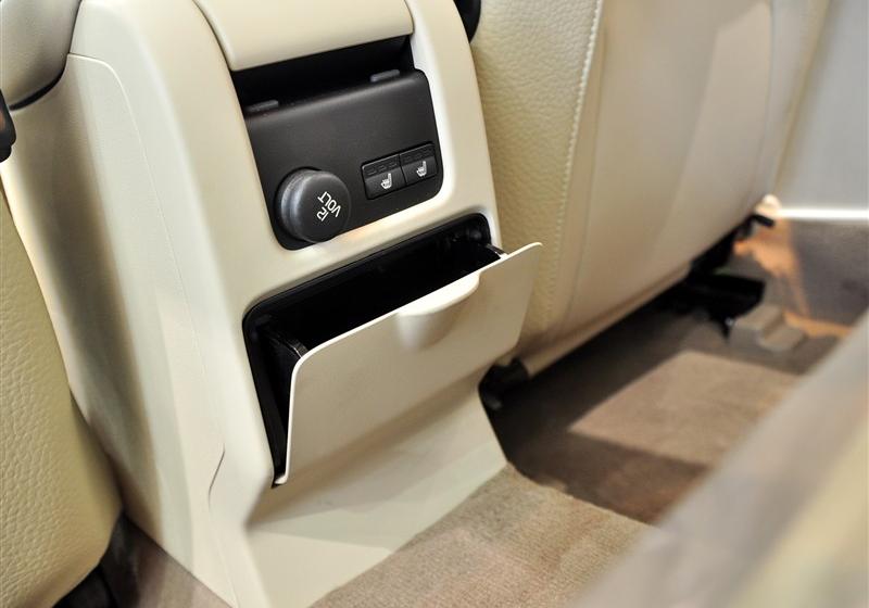 沃爾沃(進口) 沃爾沃S60 2011款 2.0T 智尊版