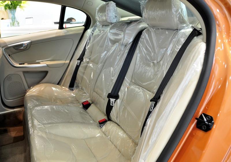 沃爾沃(進口) 沃爾沃S60 2011款 2.0T 智尊版