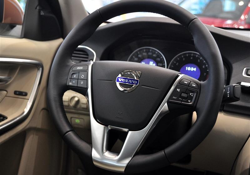 沃爾沃(進口) 沃爾沃S60 2011款 2.0T 智尊版