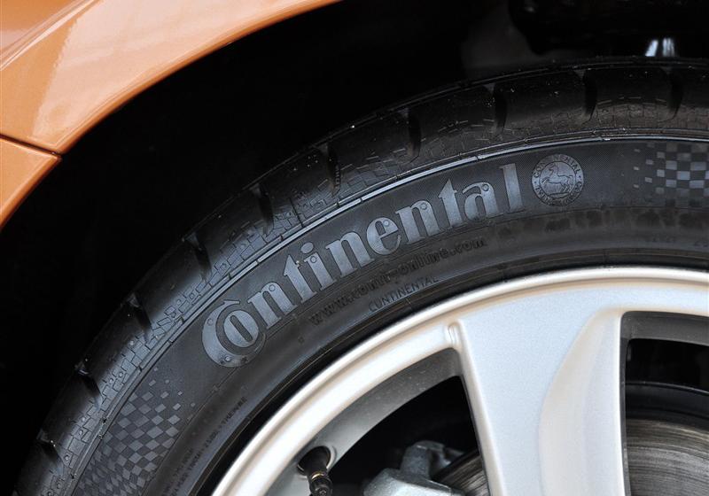 沃爾沃(進口) 沃爾沃S60 2011款 2.0T 智尊版