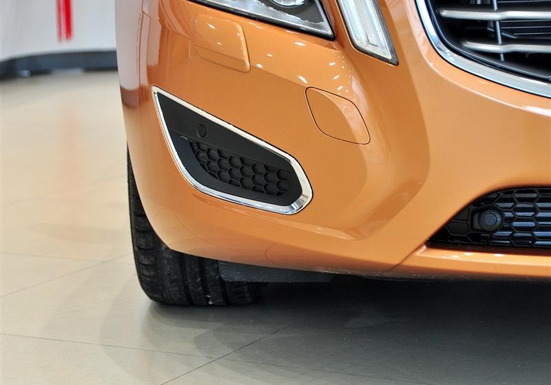 沃爾沃(進口) 沃爾沃S60 2011款 2.0T 智尊版