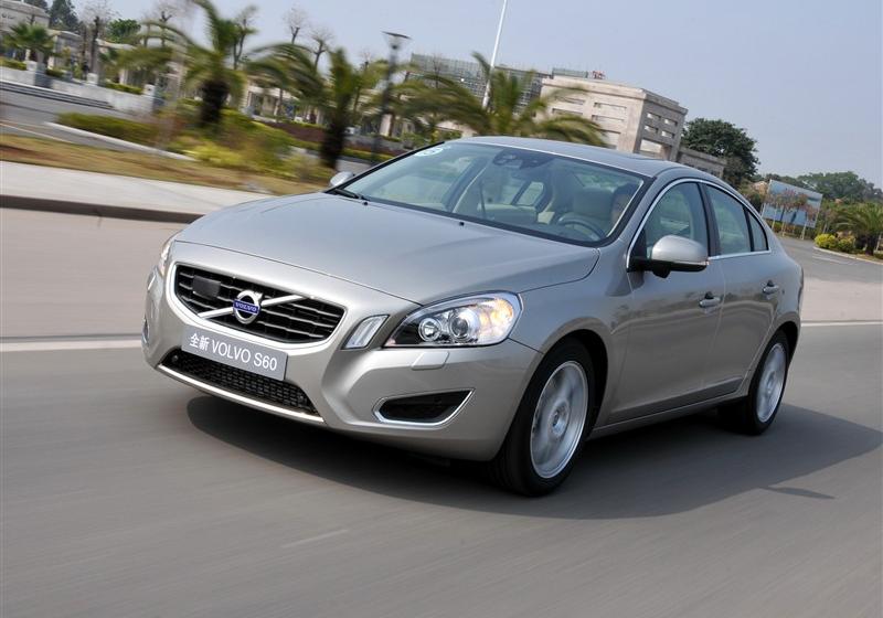 沃爾沃(進(jìn)口) 沃爾沃S60 2011款 2.0T 智尊版