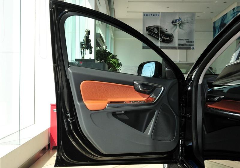 沃爾沃(進口) 沃爾沃S60 2011款 3.0 T6 AWD 智尊版