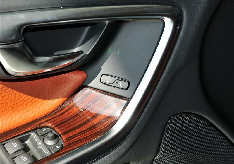 沃爾沃(進口) 沃爾沃S60 2011款 3.0 T6 AWD 智尊版