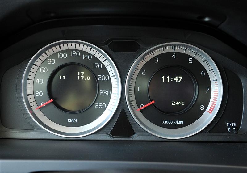 沃爾沃(進(jìn)口) 沃爾沃S60 2011款 3.0 T6 AWD 智尊版