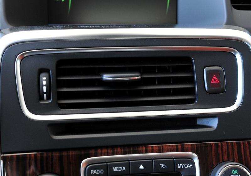 沃爾沃(進口) 沃爾沃S60 2011款 3.0 T6 AWD 智尊版