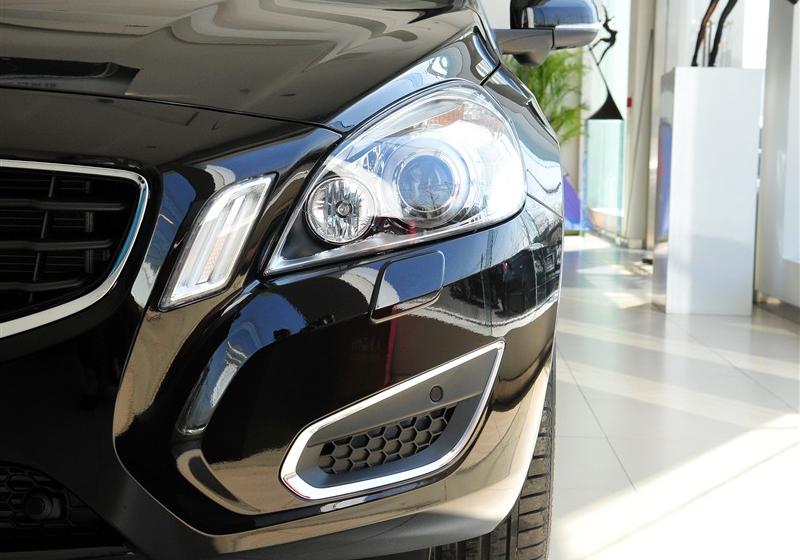 沃爾沃(進(jìn)口) 沃爾沃S60 2011款 3.0 T6 AWD 智尊版