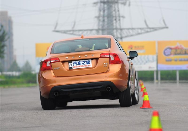 沃爾沃(進口) 沃爾沃S60 2011款 3.0 T6 AWD 智尊版