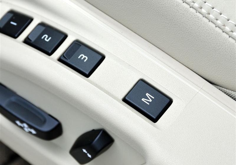 沃爾沃(進口) 沃爾沃XC60 2012款 3.0 T6 AWD舒適版