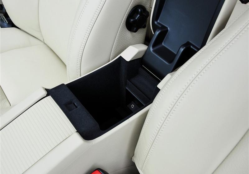 沃爾沃(進(jìn)口) 沃爾沃XC60 2012款 3.0 T6 AWD舒適版