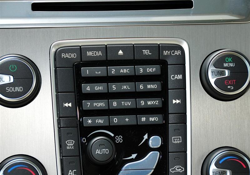 沃爾沃(進(jìn)口) 沃爾沃XC60 2012款 3.0 T6 AWD舒適版