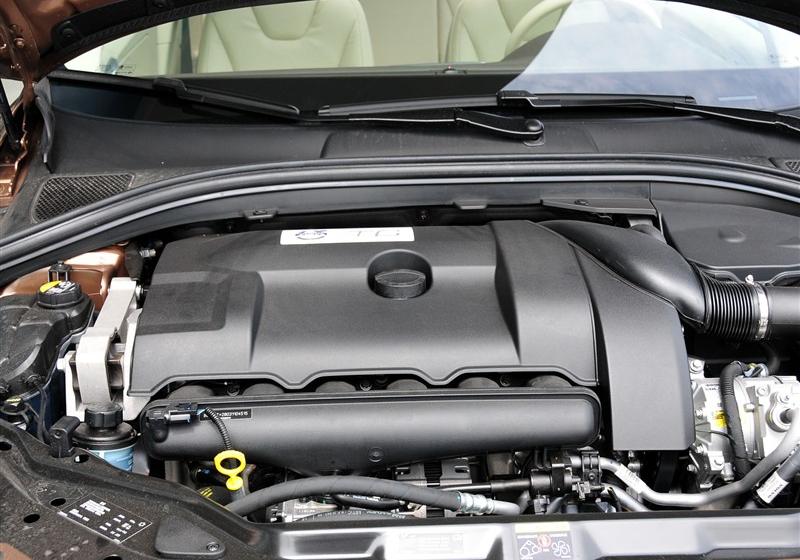 沃爾沃(進口) 沃爾沃XC60 2012款 3.0 T6 AWD舒適版