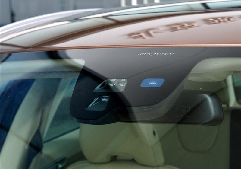 沃爾沃(進口) 沃爾沃XC60 2012款 3.0 T6 AWD舒適版