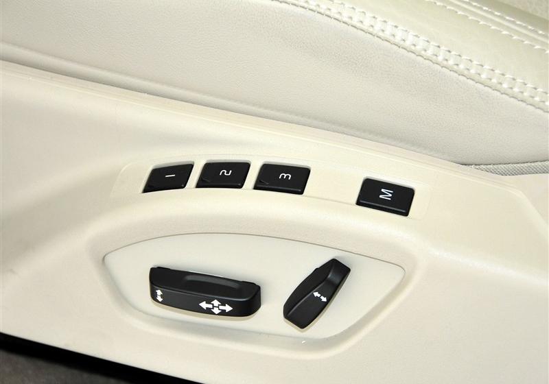 沃爾沃(進口) 沃爾沃XC60 2011款 2.0T 智雅版