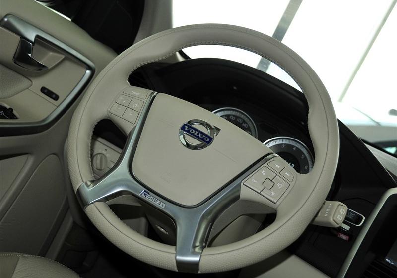 沃爾沃(進口) 沃爾沃XC60 2011款 2.0T 智雅版