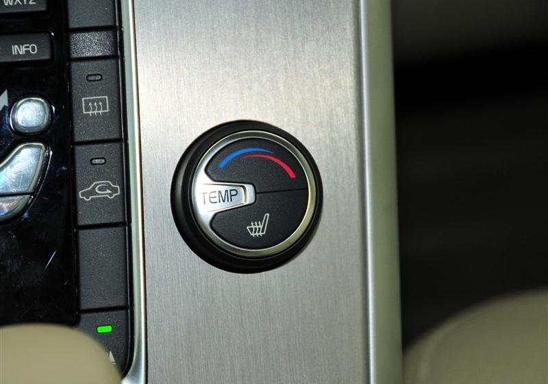 沃爾沃(進口) 沃爾沃XC60 2011款 2.0T 智雅版