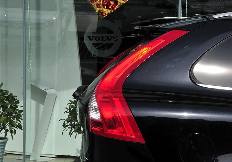 沃爾沃(進(jìn)口) 沃爾沃XC60 2011款 2.0T 智尊版