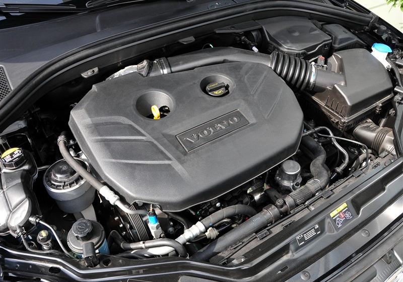 沃爾沃(進(jìn)口) 沃爾沃XC60 2011款 2.0T 智尊版