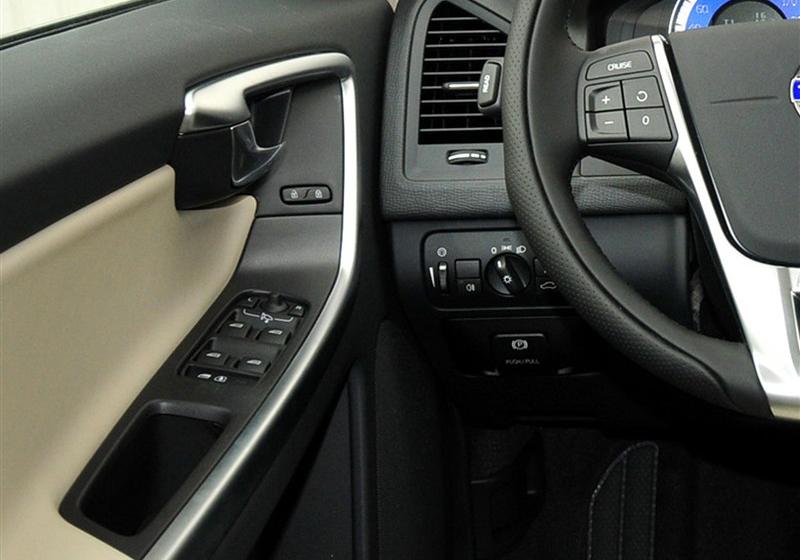 沃爾沃(進口) 沃爾沃XC60 2011款 3.0 T6 R-Design 個性運動版