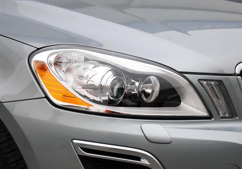 沃爾沃(進(jìn)口) 沃爾沃XC60 2011款 3.0 T6 R-Design 個(gè)性運(yùn)動(dòng)版