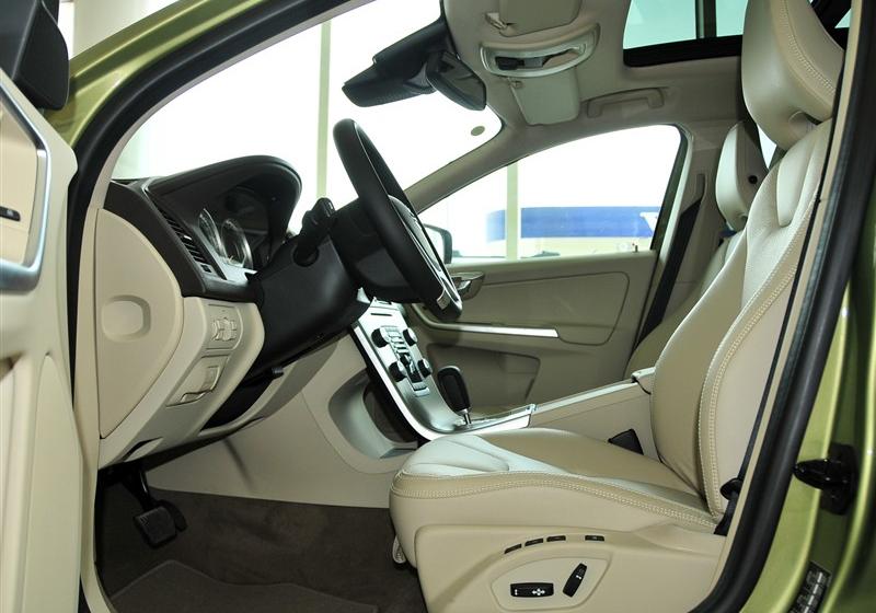 沃爾沃(進口) 沃爾沃XC60 2011款 3.0 T6 AWD智尊版