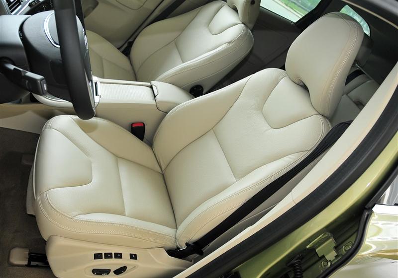 沃爾沃(進口) 沃爾沃XC60 2011款 3.0 T6 AWD智尊版