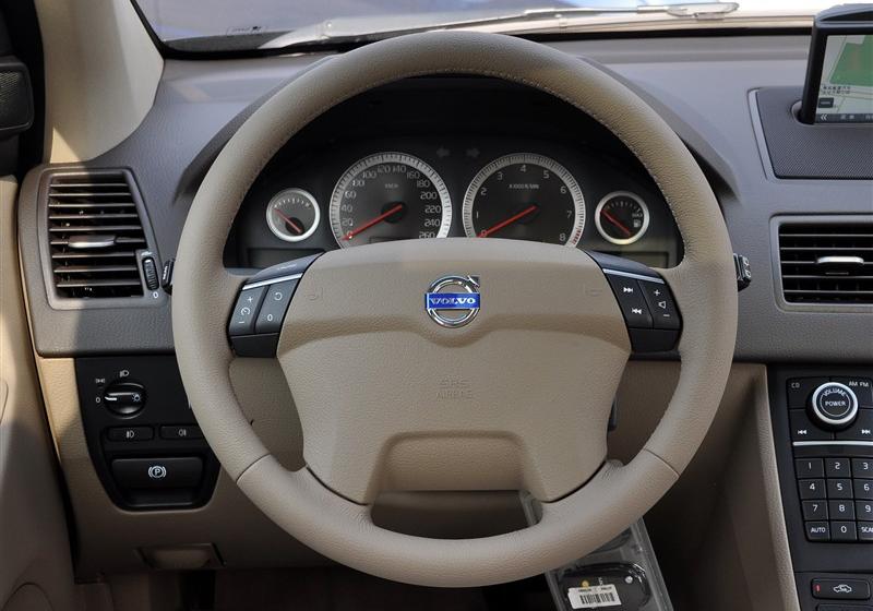 沃爾沃(進口) 沃爾沃XC90 2011款 2.5T 北歐豪華版