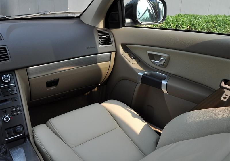 沃爾沃(進口) 沃爾沃XC90 2011款 2.5T 北歐豪華版