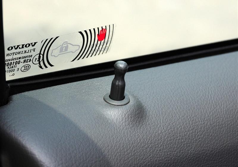 沃爾沃(進(jìn)口) 沃爾沃XC90 2011款 2.5T 北歐行政版