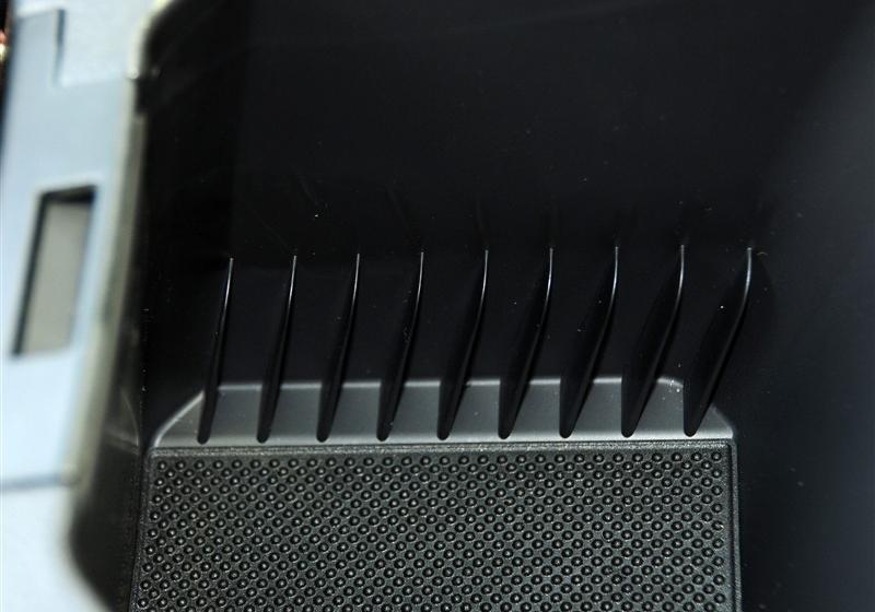 沃爾沃(進(jìn)口) 沃爾沃XC90 2011款 2.5T 北歐行政版